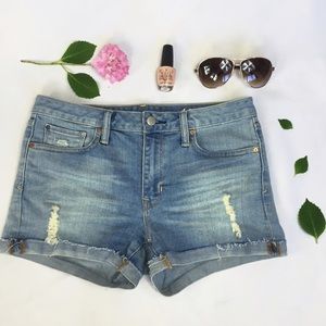 Gap Light Wash 1969 Slim Denim Shorts