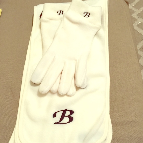 Scarf & gloves set