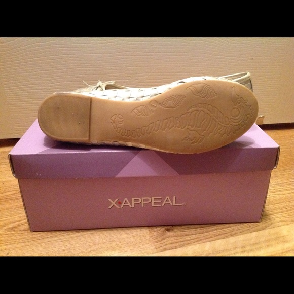 Ballet Flats - Picture 3 of 3