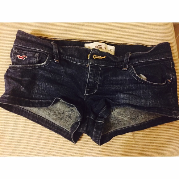 Hollister Shorts!