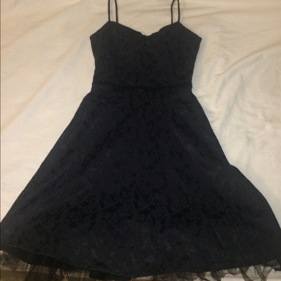 ❗️SOLD❗️Super cute little black dress