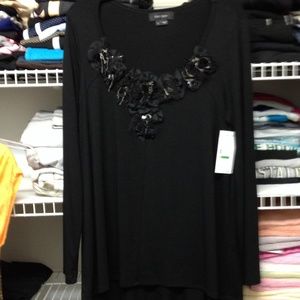 Karen Kane black shirt