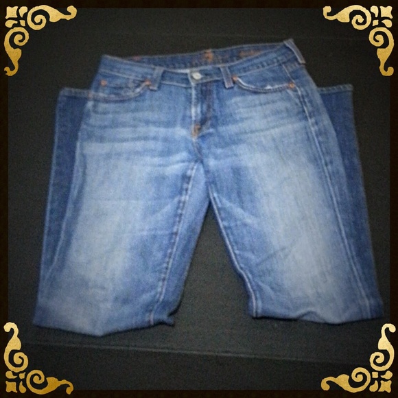 Jeans - Picture 3 of 4