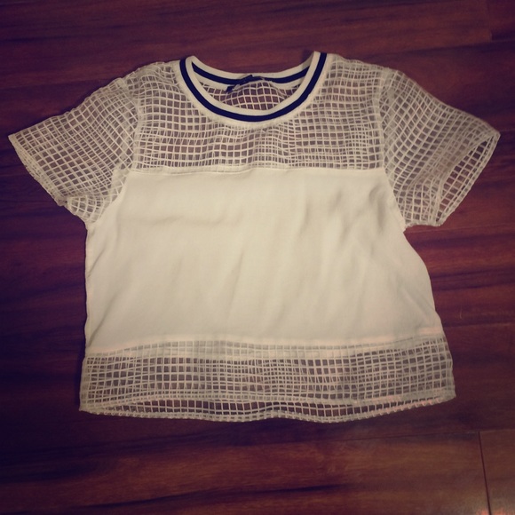 Crop net top - Picture 1 of 1