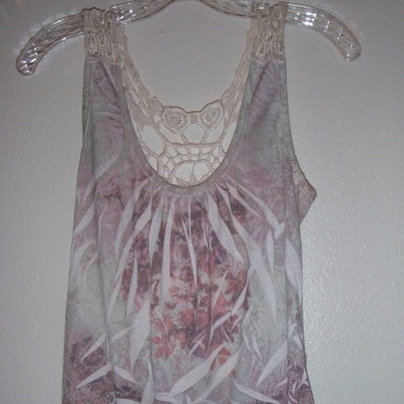 Daytrip Crochet Back Tank - Picture 1 of 2