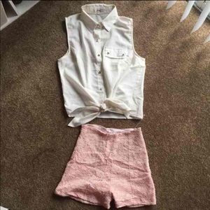 Pink lace shorts outfit