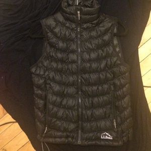 Llbean black vest