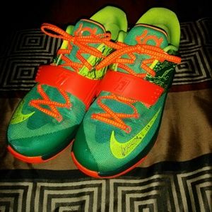 KD'S brand new only worn once