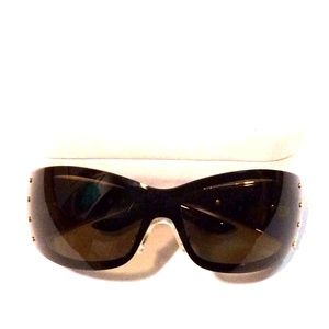 Marc Jacobs Sunglasses.