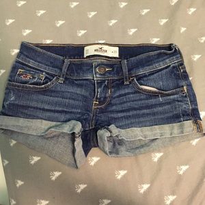Hollister medium wash shorts