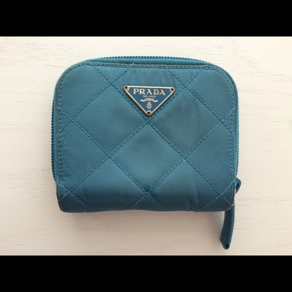 Authentic Prada quilted small wallet.