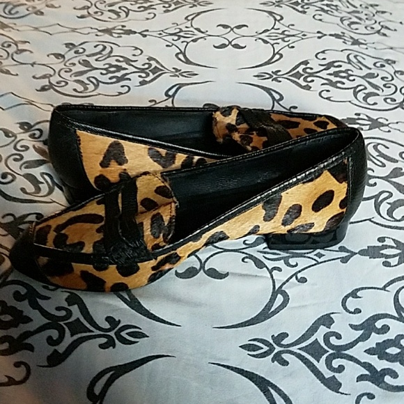 Shoes - Picture 4 of 4