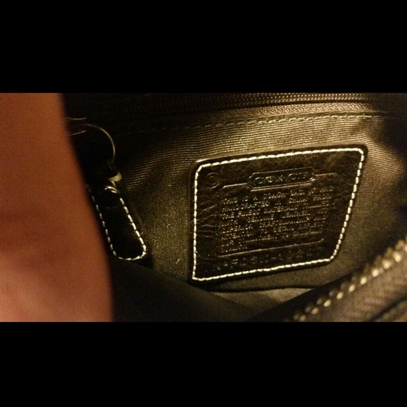 Coach Handbag - Picture 4 of 4