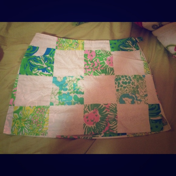 Lilly Pulitzer Skirt/Skort worn once!