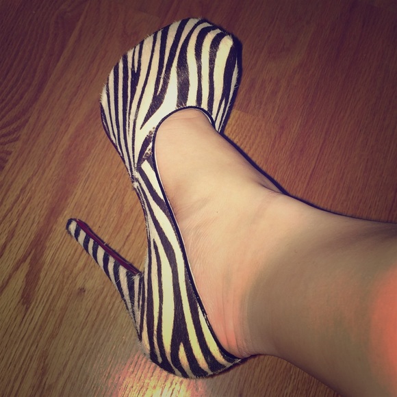 Christian Loubotins in zebra print