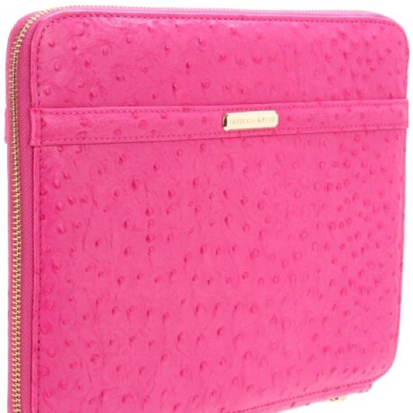 🎉HP🎉Pink Rebecca Minkoff zip up iPad case - Picture 2 of 4