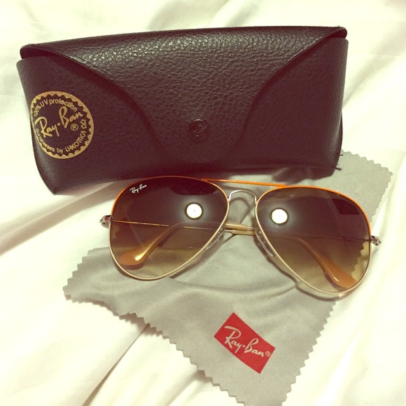 Ray-Ban Aviator 58mm' sunglasses.