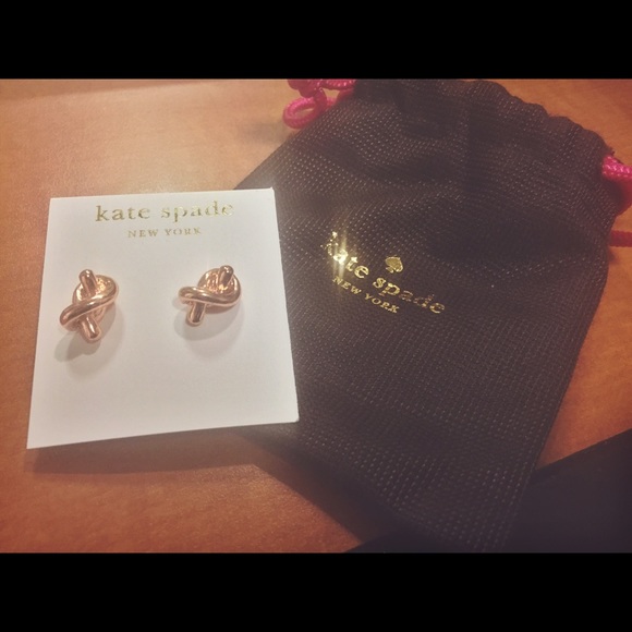 NWT 💎 Kate spade rose gold sailor knot earrings