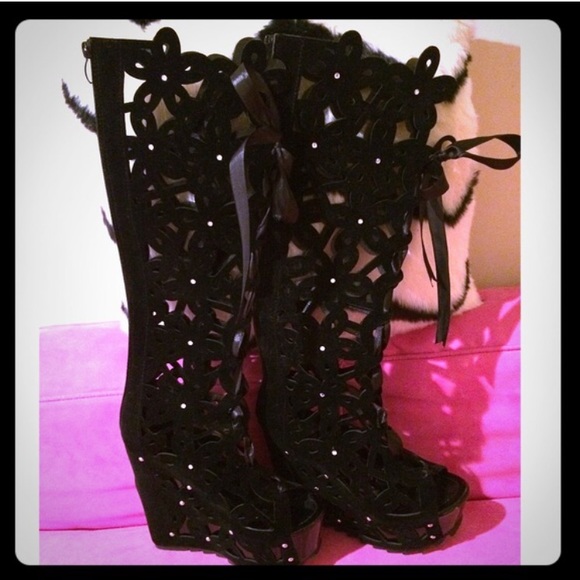 🔥SEXY Boots STILL AVAIL‼️