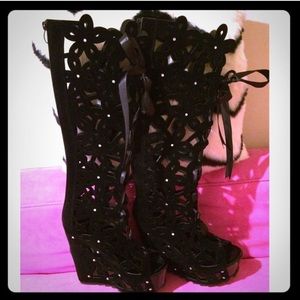🔥SEXY Boots STILL AVAIL‼️