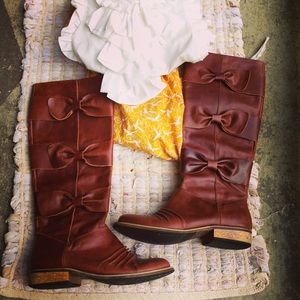 Girls from Savoy Sunny Soiree Ruffle Bird Dress 10