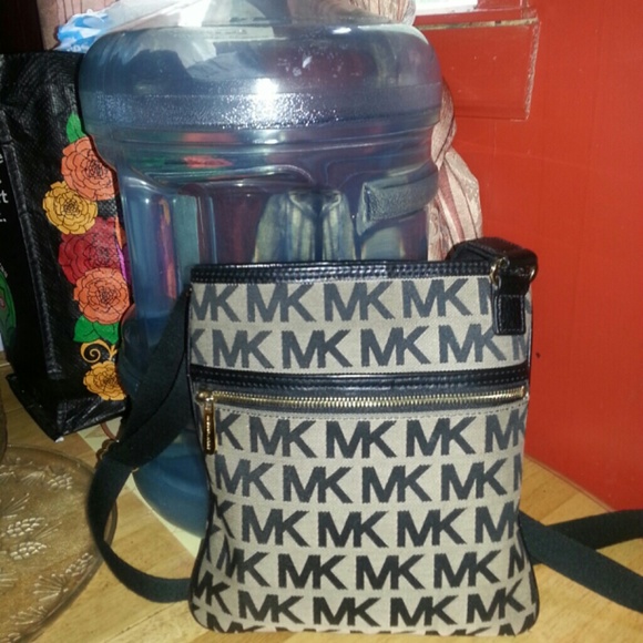 #SOLD# - Picture 2 of 3