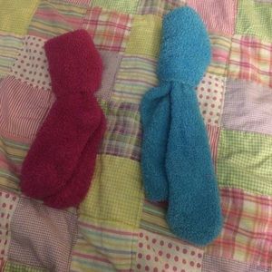 Fuzzy knee sock bundle