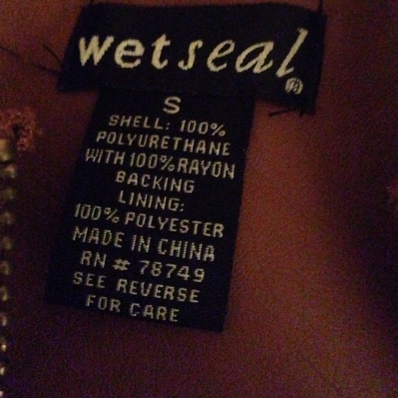 jacket - Picture 2 of 2