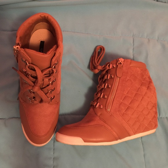 Forever 21 Cute Wedge shoes!