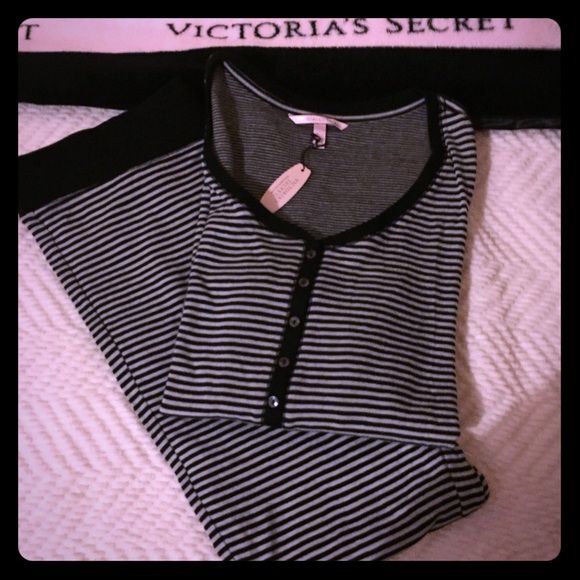 Victoria's Secret Other - NWT Black & White Striped VS Pajama Set! 💜