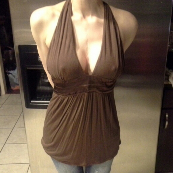 Brown tank knots in back size Medium wore once - Picture 1 of 4