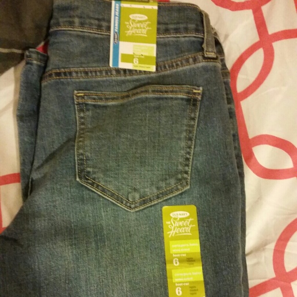 Old Navy sweet heart style jeans