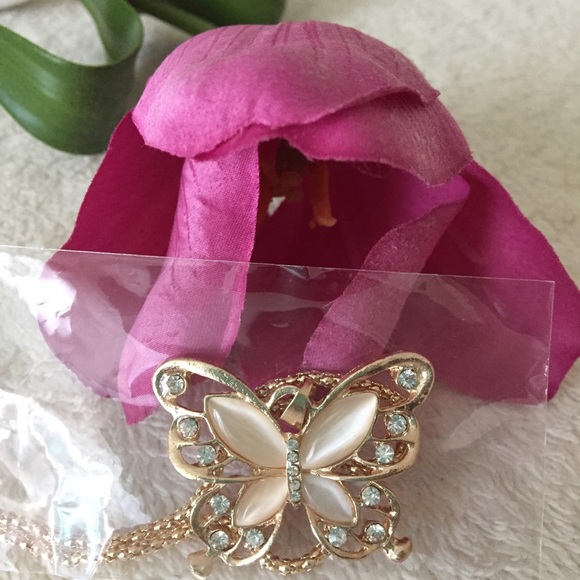 💥 SALE! Take a look at my closet! 🙋🏻💓 - Picture 4 of 7