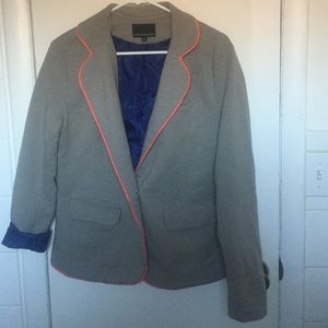 CYNTHIA ROWLEY grey blazer with coral piping