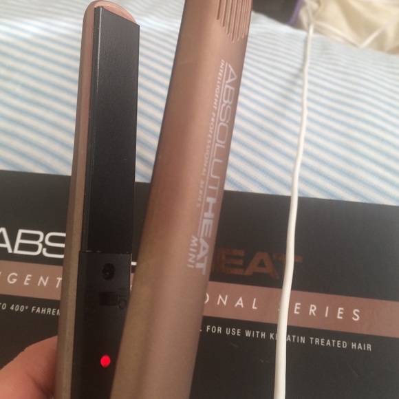 Mini Straightener - Picture 4 of 4