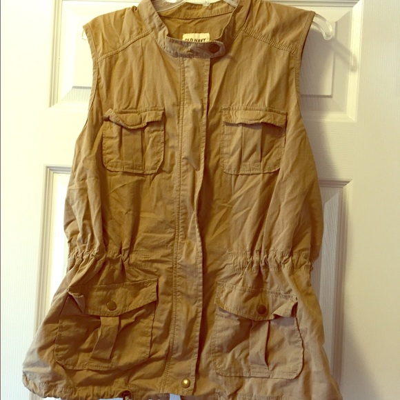 Khaki vest