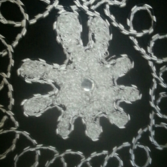 Embroidered Cardigan - Picture 3 of 4