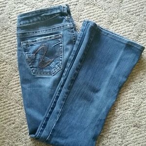 Silver brand Tuesday flare jean