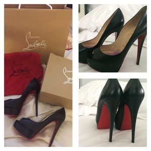Authentic & new Louboutin heels