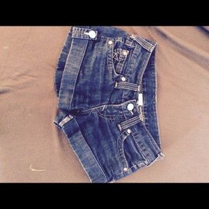 True Religion size 26 jean shorts ,like new $40