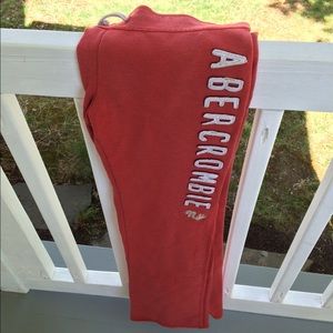 Abercrombie & Fitch sweats