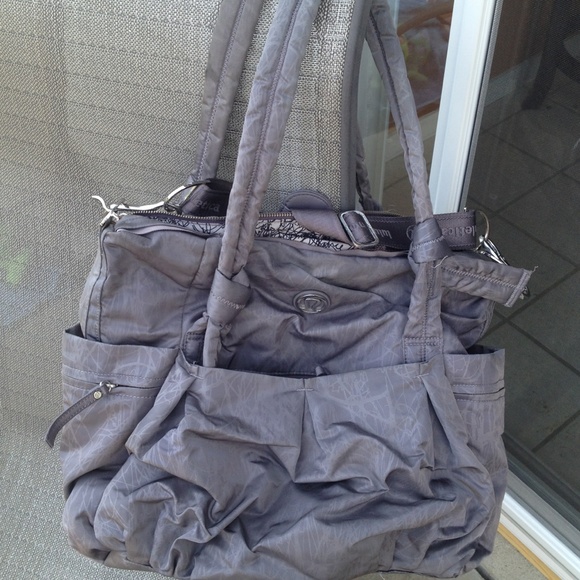 Lululemon Triumph or Triumphant bag