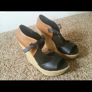 size 9 wedges