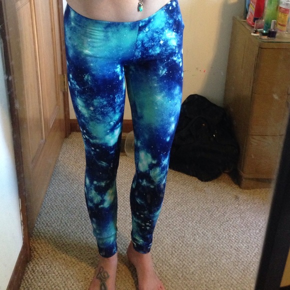 🌀✨ Blue Galaxy Leggings ✨🌀