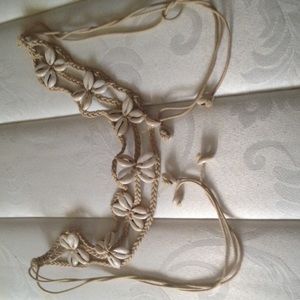 Seashell belt