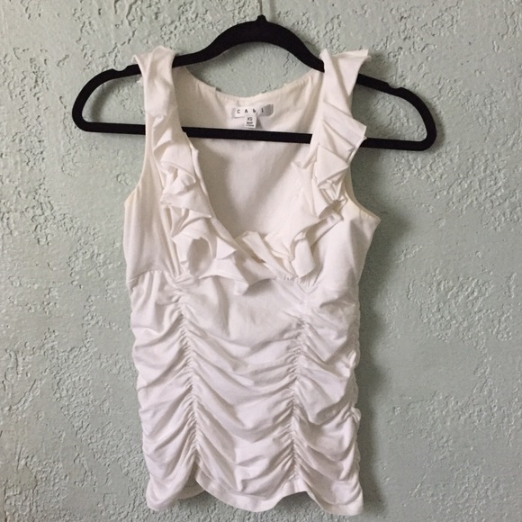 white ruffled Cabi tank top!