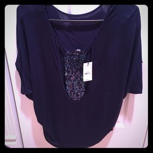 NEW Express top