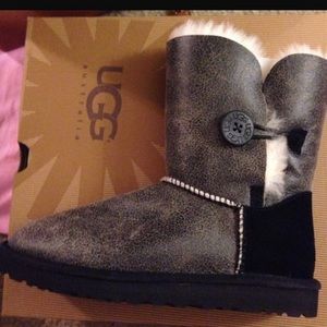bomber uggs✂️BOGO SALE 📦