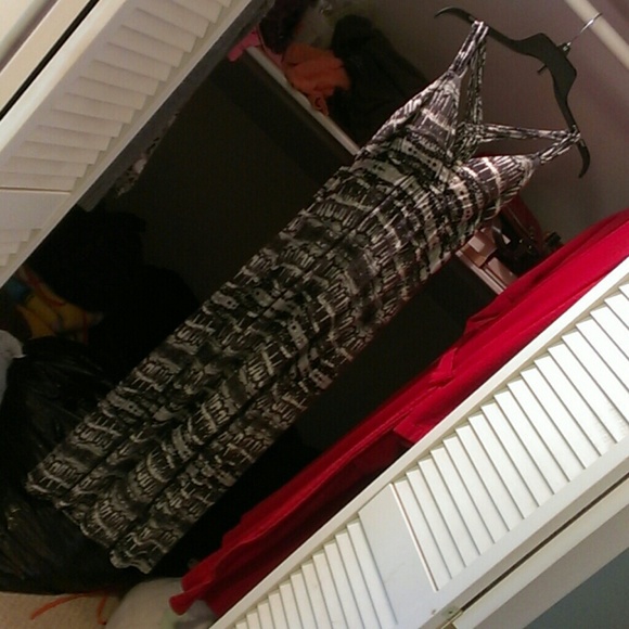 Black & white dress