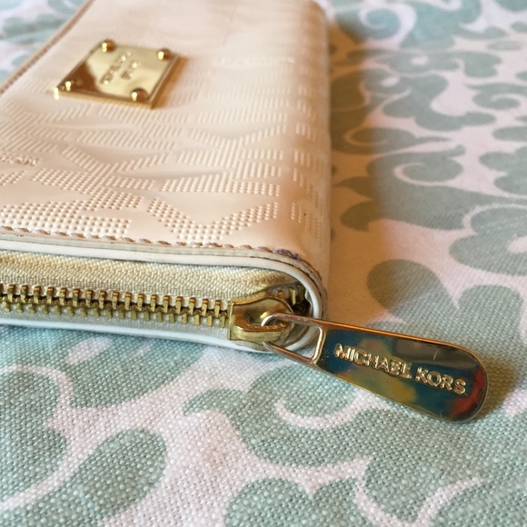 White leather Michael Kors wallet - Picture 3 of 4